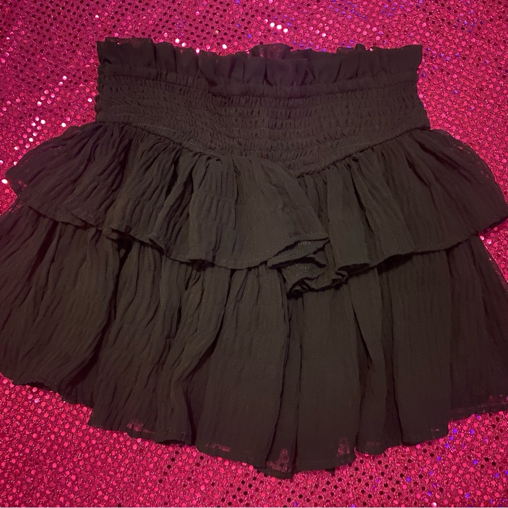 forever 21 black mini ruffled skirt